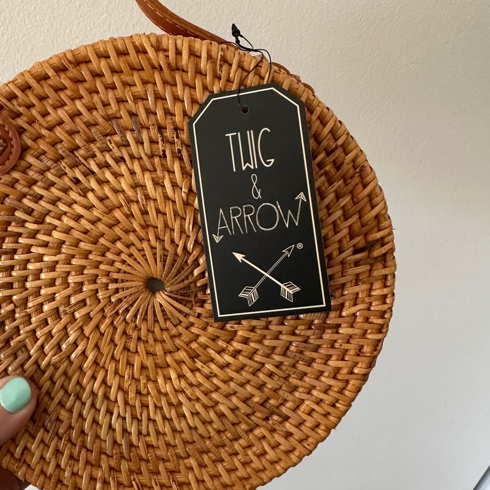 Twig and arrow round rattan summer Crossbody bag - Picture 4 of 6